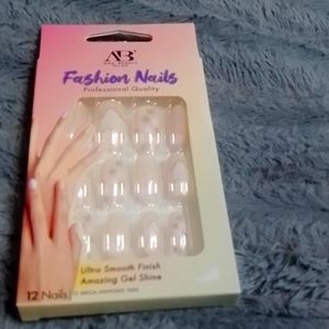 Fashion Nails